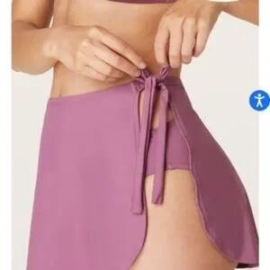 NWT ANDIE The Sarong Bottom Cactus Flower Purple M